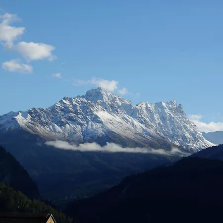 شقة Haus Liaun 2 *